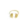 Anillo multitalla con dos piezas en la parte superior. Perfecto para tu dia a dia. Material: Plata de ley con baño de oro de 18K.